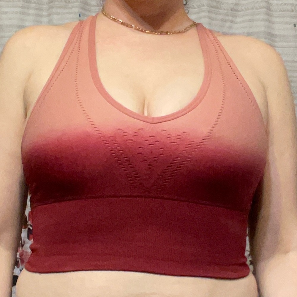 PINK Racerback Sports Bra - Picture 10 of 10